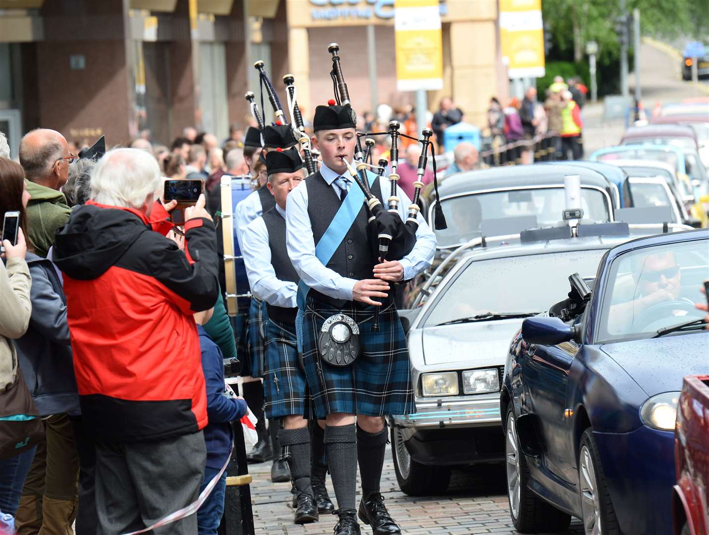 BID Classic Vehicle Show 2022.Inverness Youth Pipe Band escort the parade.Picture Gary Anthony..
