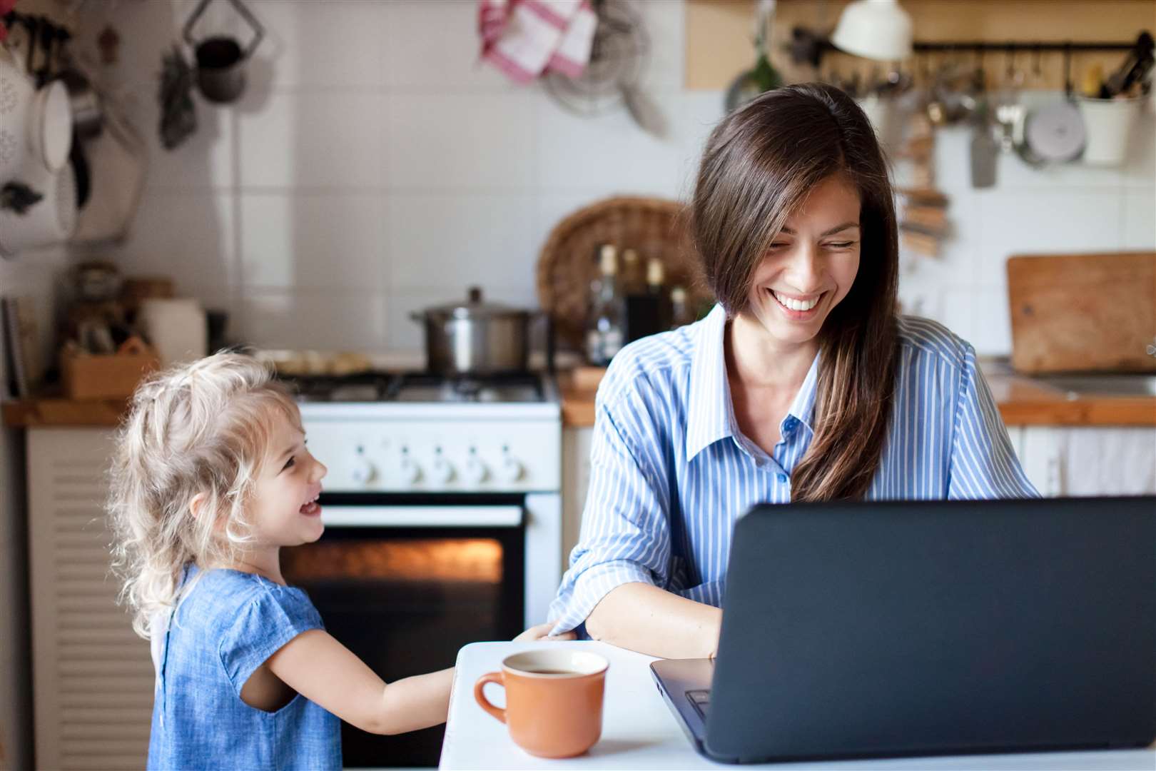 10 tips on how to survive when working from home with the kids.