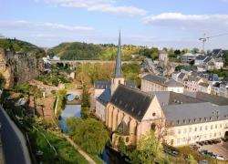Luxembourg city is on a high rocky tear-drop where the rivers Petrusse and Alzette meet, and has fortifications, deep winding valleys and gardens.