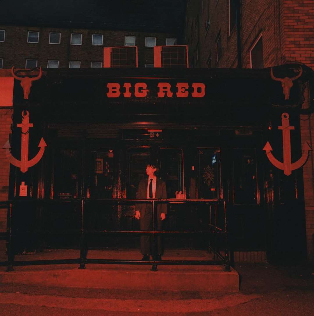 The new EP Big Red will be out on October 13.