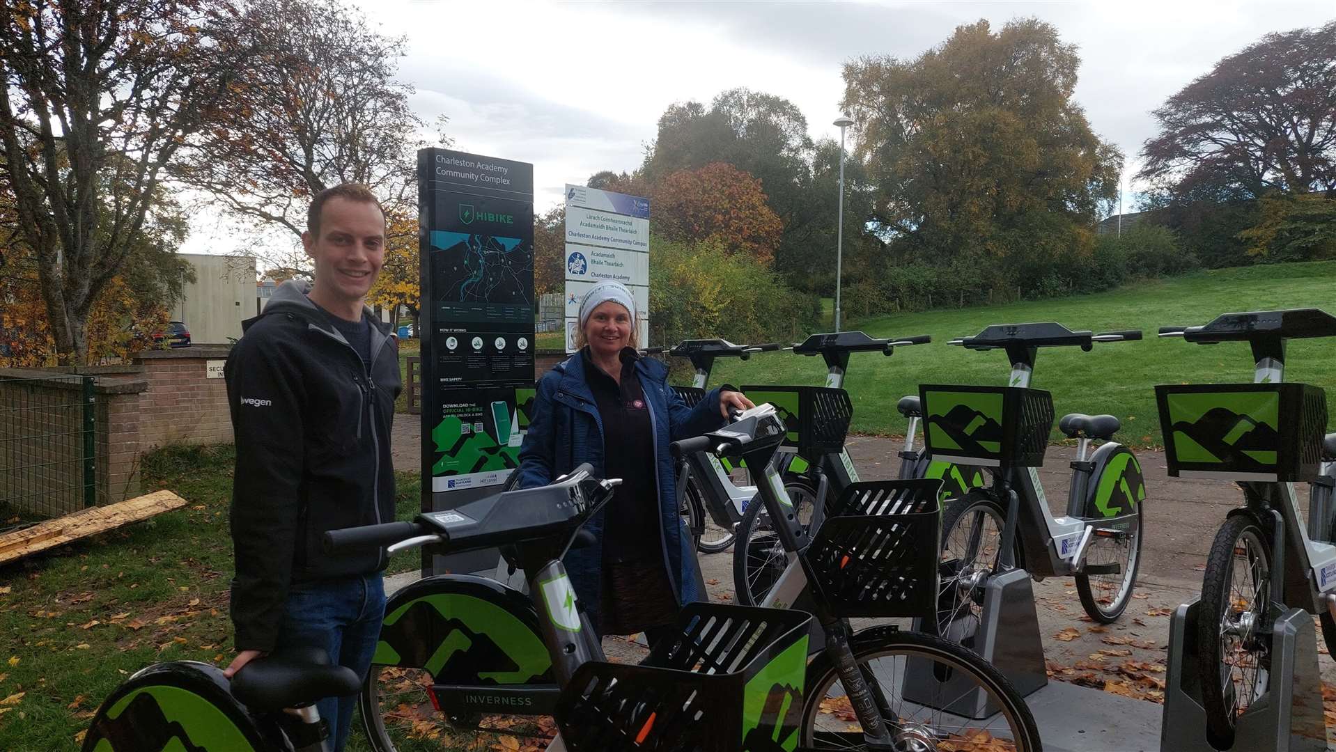Rhys Roberts from Bewegen and Vicky Trelford, Active Travel officer for HitTrans.