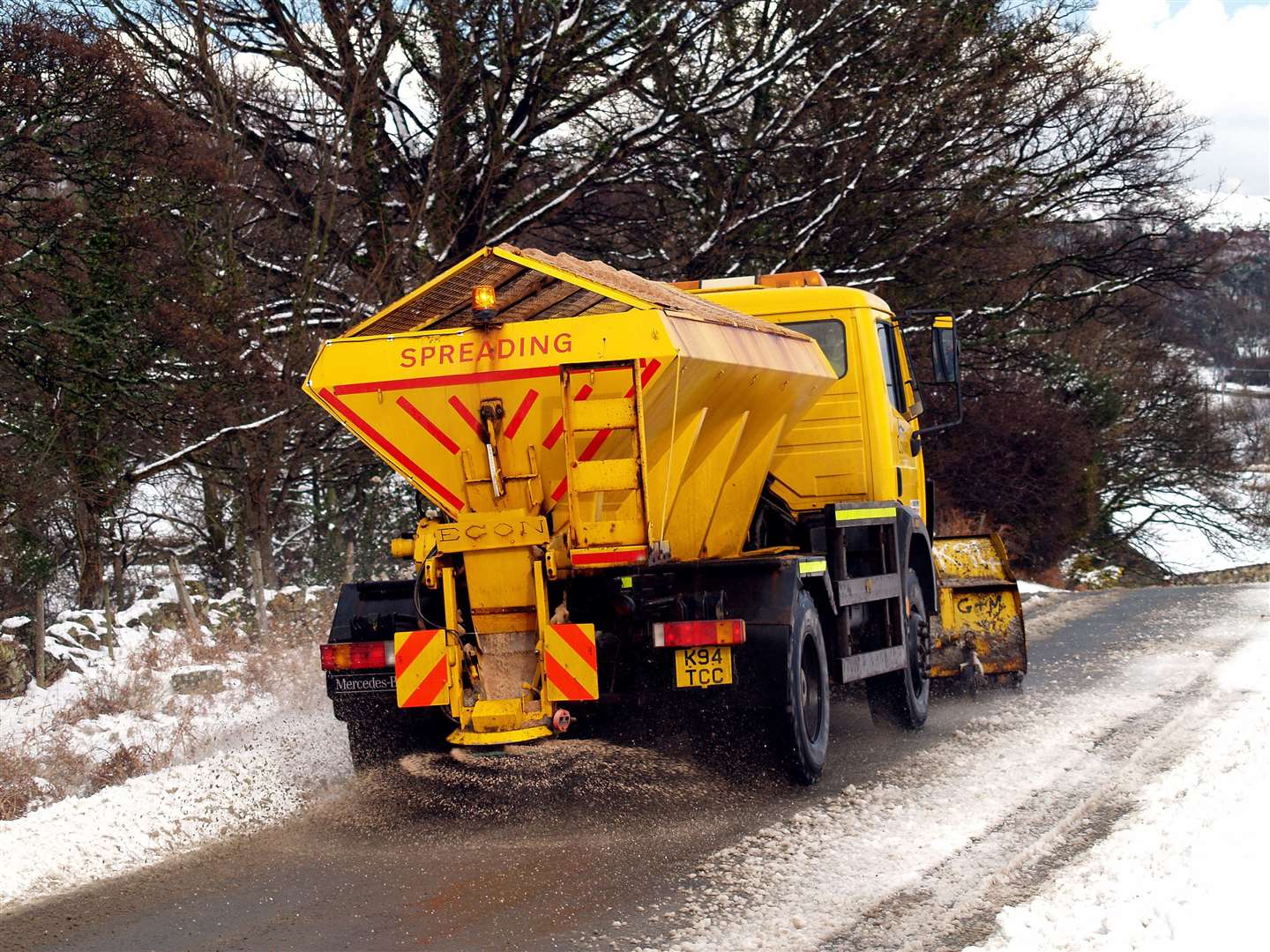 A gritter in action.