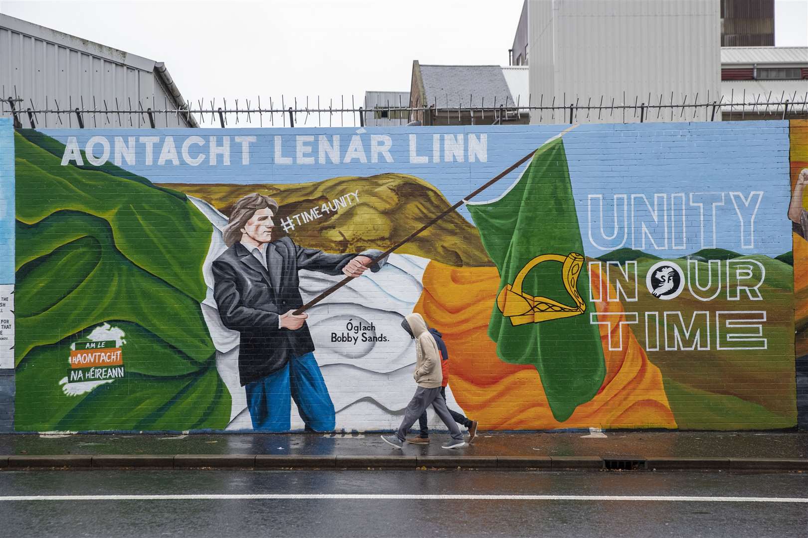 A mural promoting Irish unity (Liam McBurney/PA)