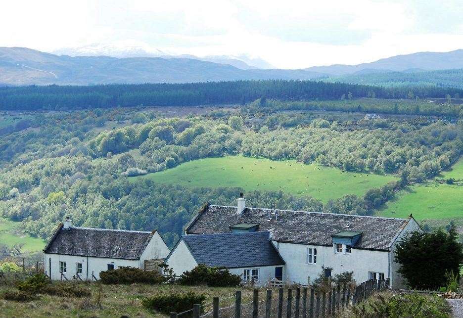 Moniack Mhor house and cottage.