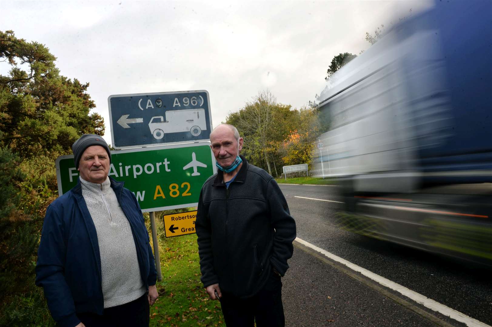 Jim Kidd and Bill Anderson by the diversion sign.