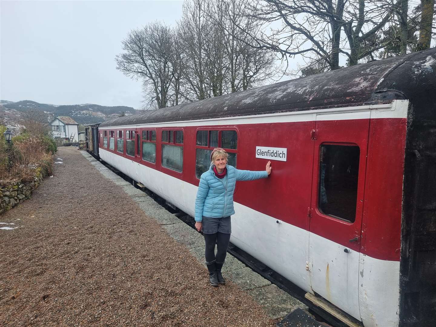 Kate Roach next to one of the Sleeperzzz carriages.