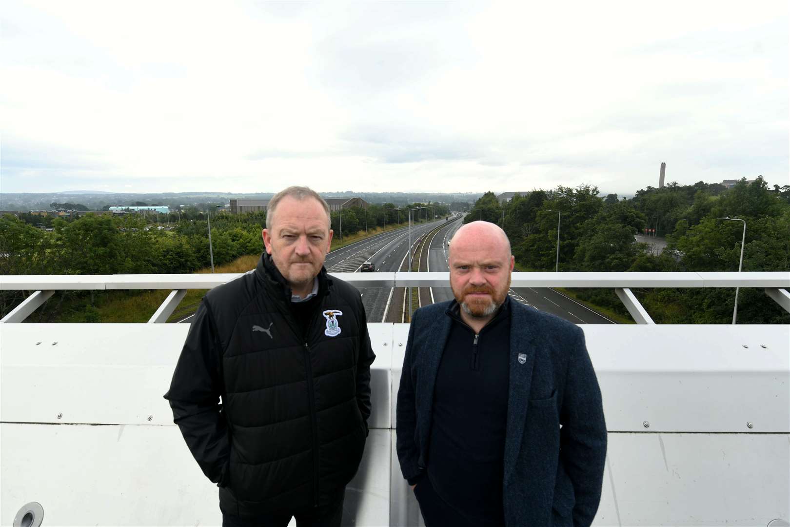 Caley Thistle chief executive Scott Gardiner (left) with Ross County boss Steven Ferguson. Picture: Callum Mackay..