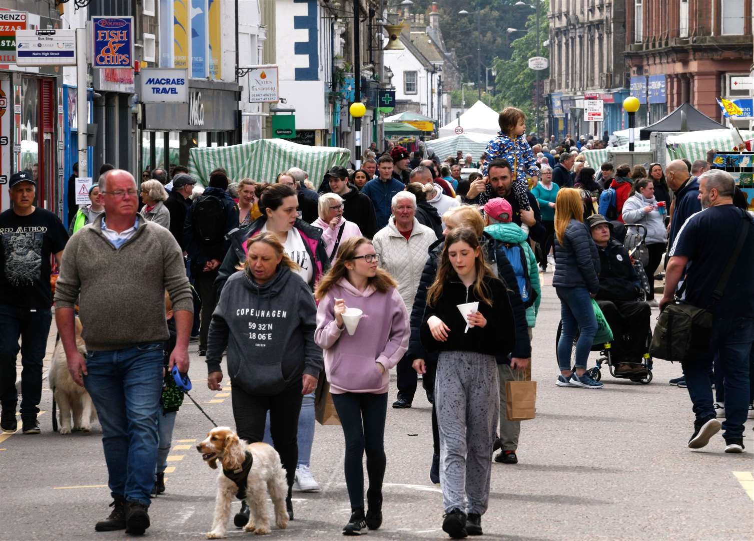 Crowds throng to Nairn Jubilee farmers' market.