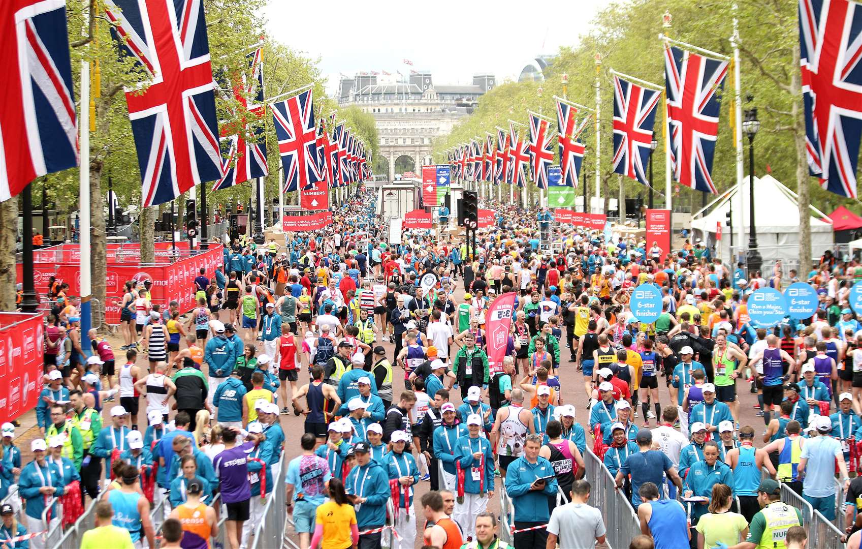Runners during the 2019 Virgin Money London Marathon (Paul Harding/PA) 