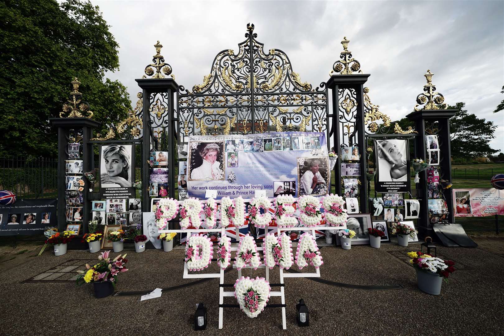 A floral display in honour of Diana, who was killed in a car crash 25 years ago (Aaron Chown/PA)