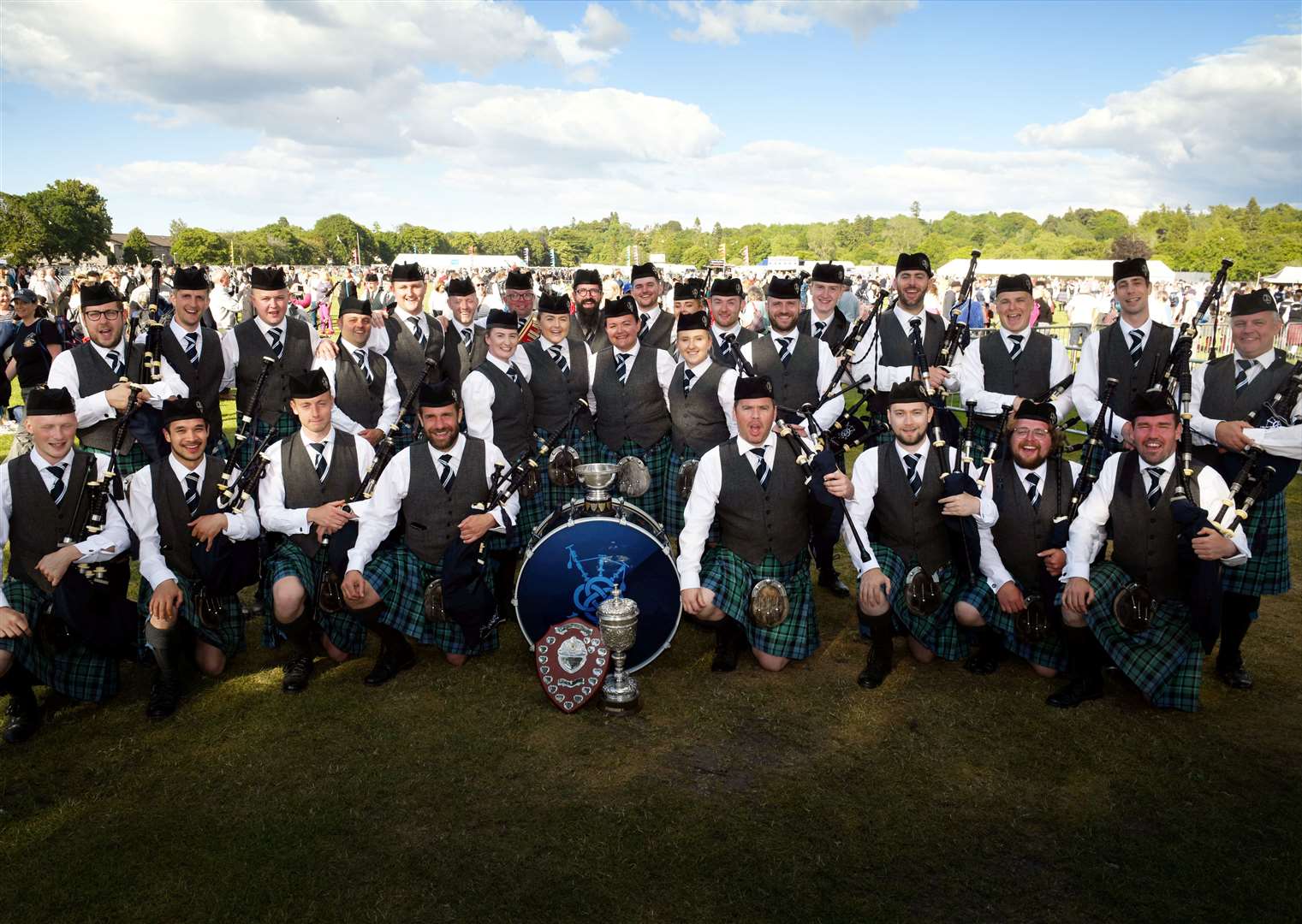 Inveraray with the winning trophy. Picture: James Mackenzie.