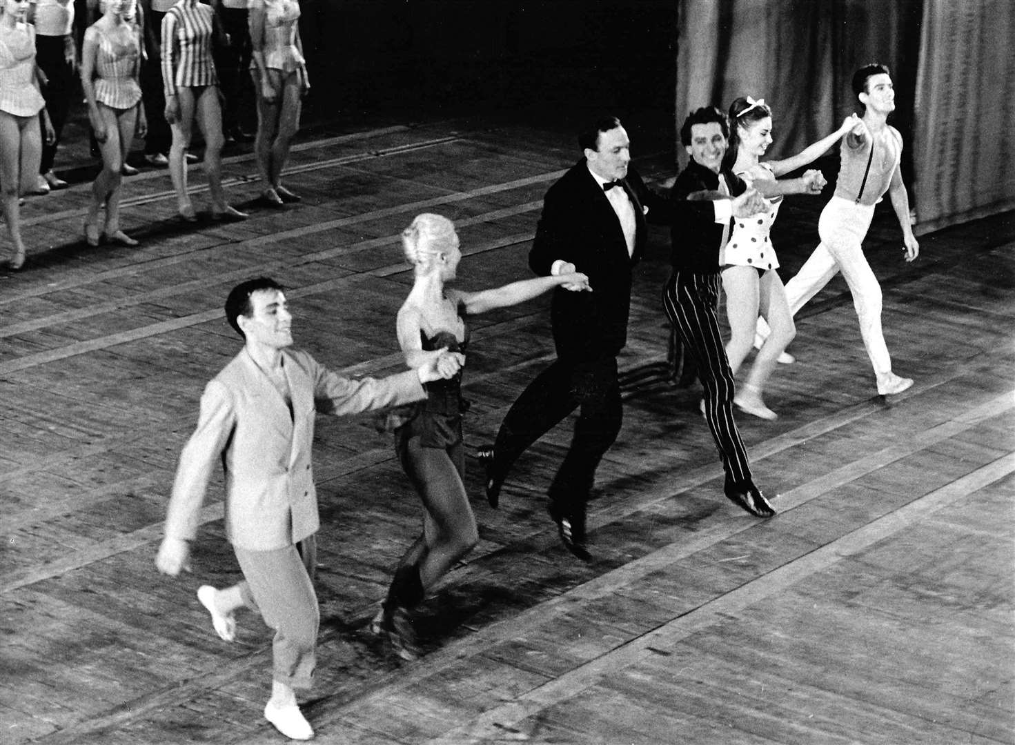 Pas De Dieux curtain call with Michel Descombey, Claude Bessy, Gene Kelly, Attilio Labis, Paulette Mons, Lucien Duthoit, from 1960. Picture: Roger Pic