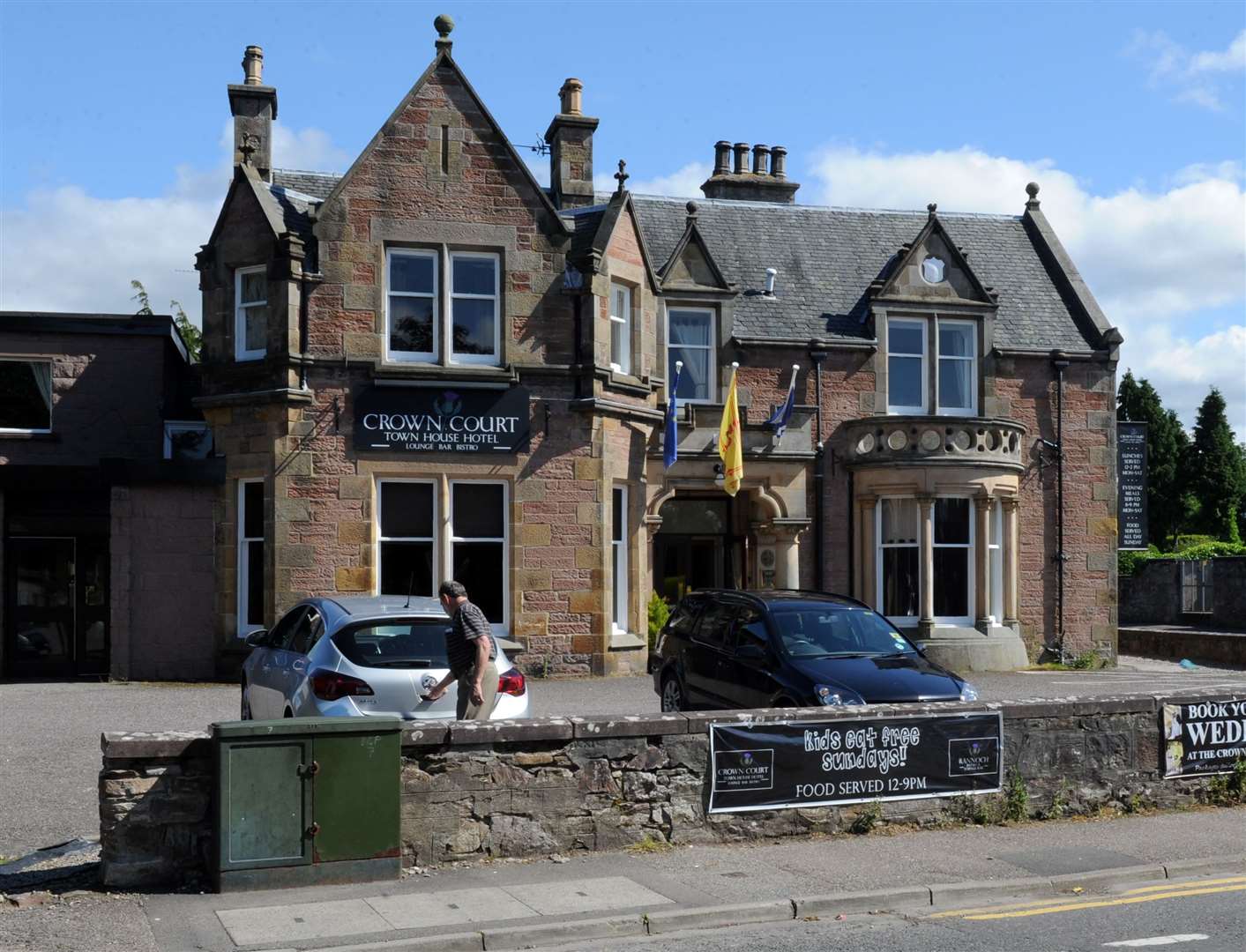 The Crown Court Hotel in Inverness is to get extra bedrooms.
