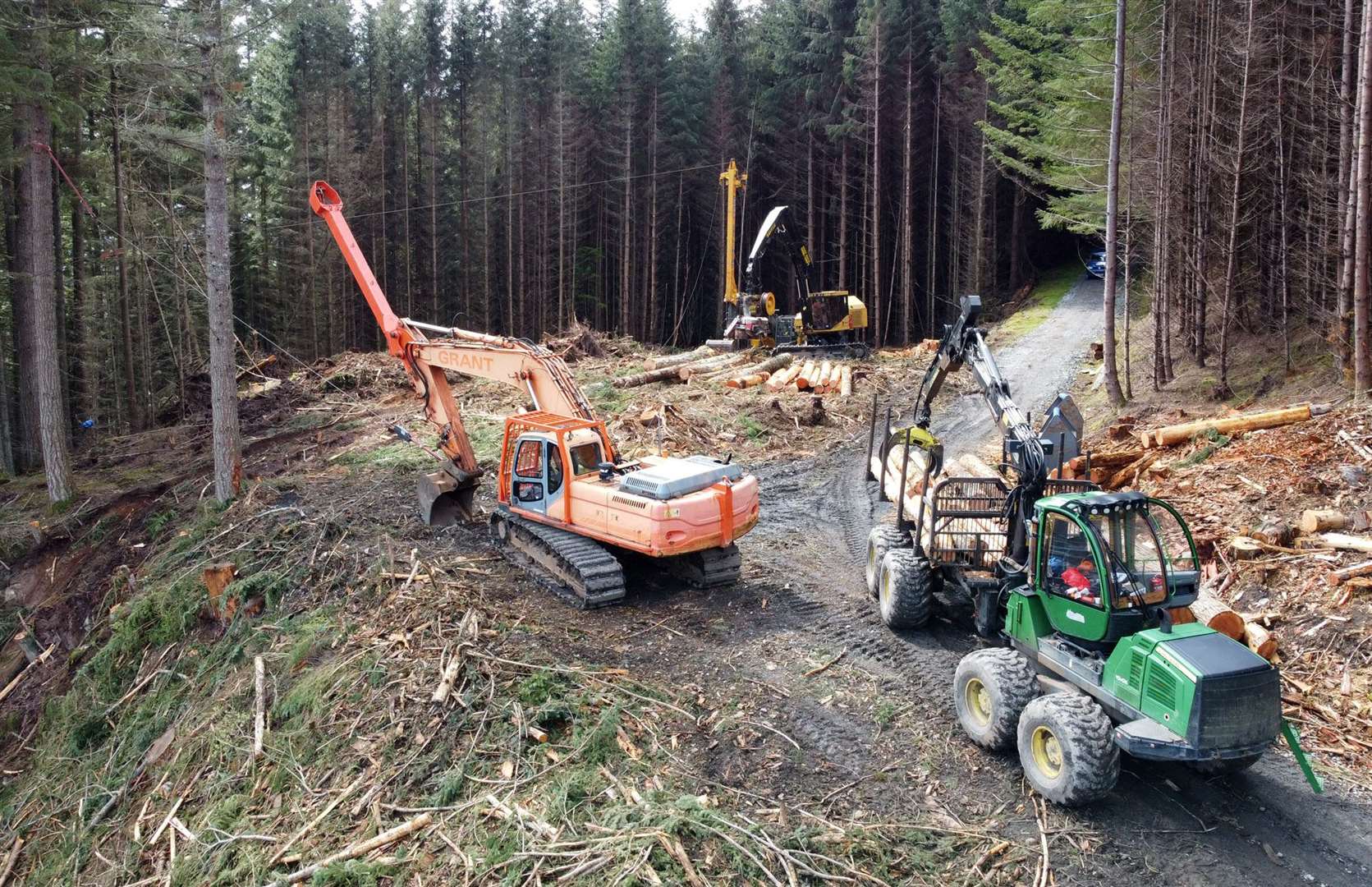 Felling work will force the closure of part of the Great Glen Way for several months.