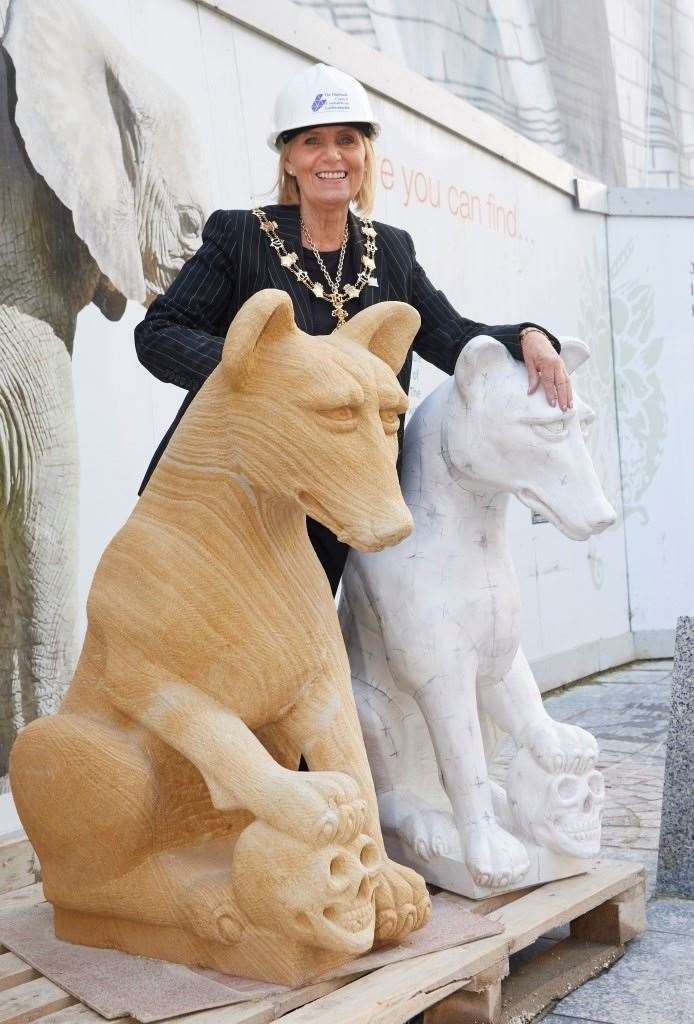 Inverness Provost Helen Carmichael with the stone wolves.
