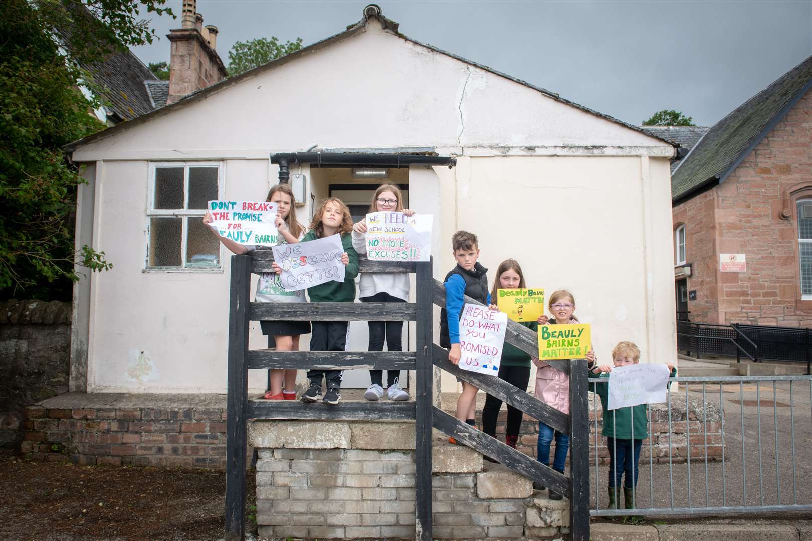 Calls are being made for a clear plan for the delivery of a new Beauly Primary School.