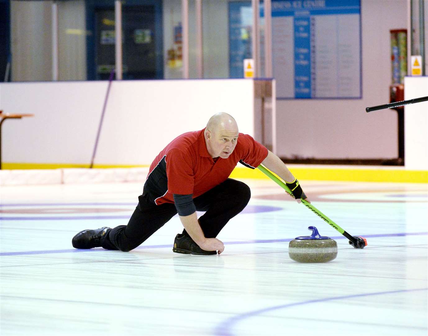Highland Week of International Curling - Inverness Ice Rink..Gavin Nicol delivering a stone..Picture: James MacKenzie..