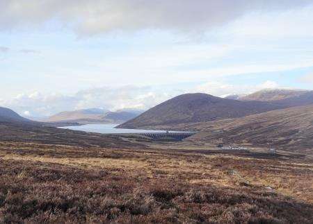 A view over Loch Glascarnoch and the Aultguish Inn.