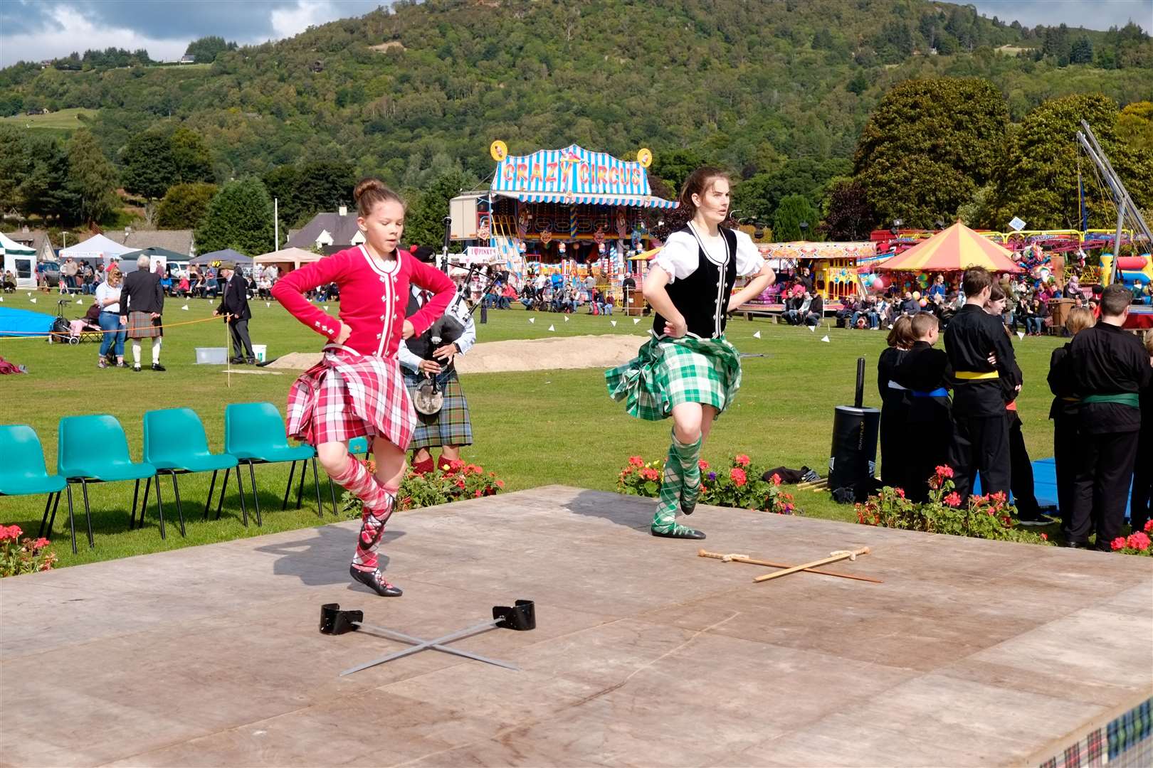 Glenurquhart Highland Games dancing
