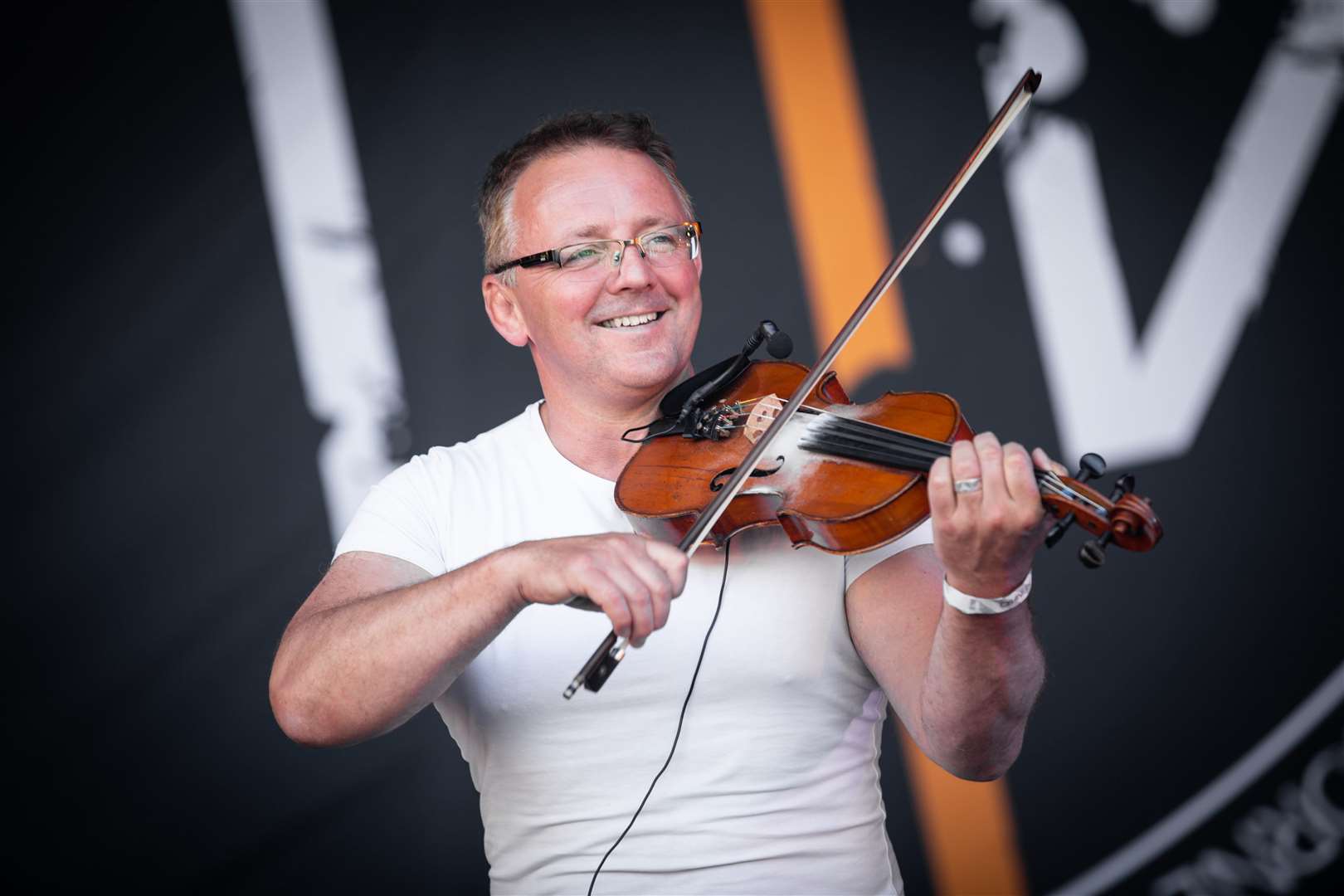 Fiddler Bruce MacGregor.