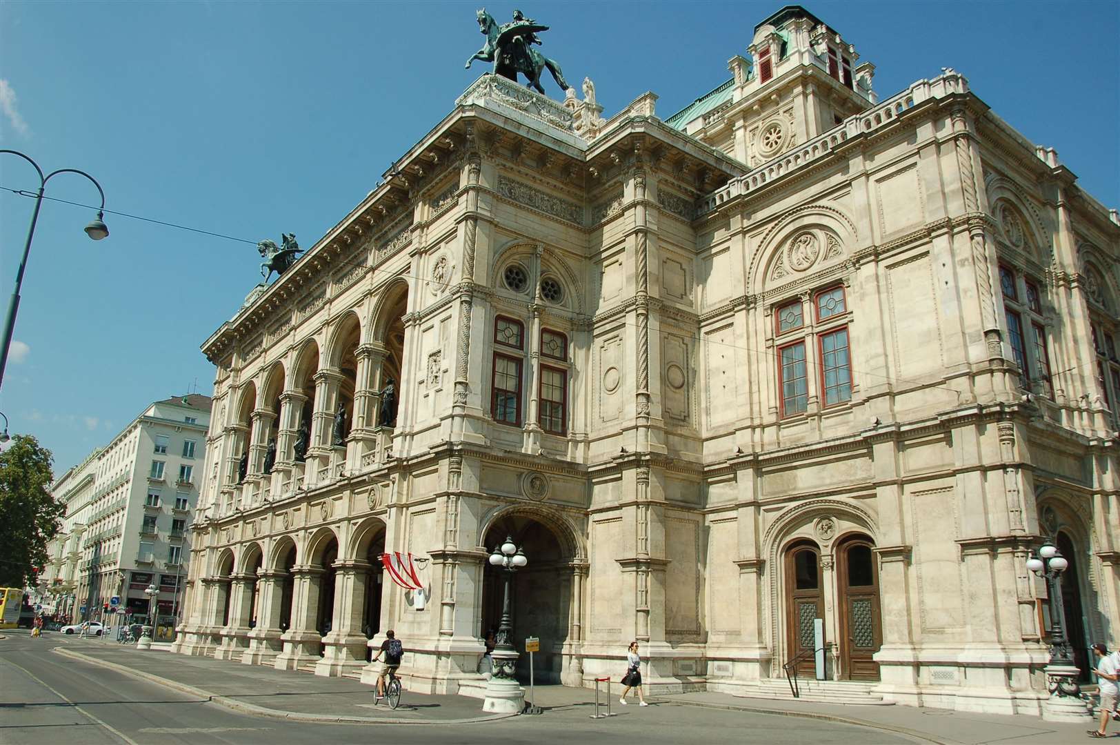 The massive Opera House on the Ringstrasse.