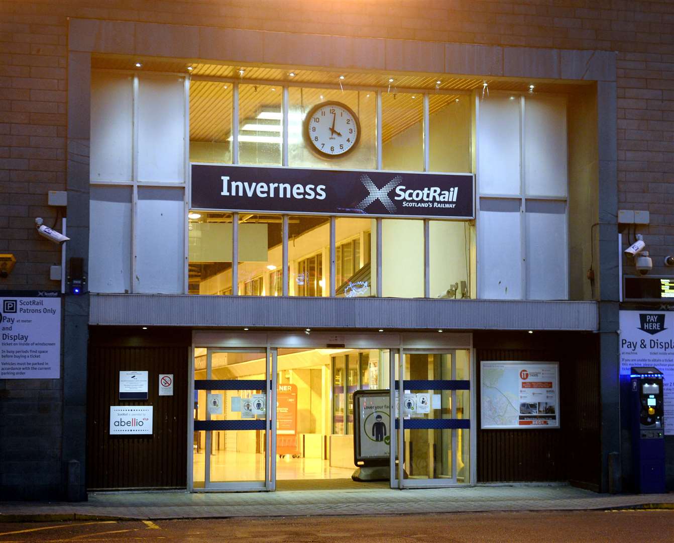 Train services between Inverness and Edinburgh may be delayed this morning.
