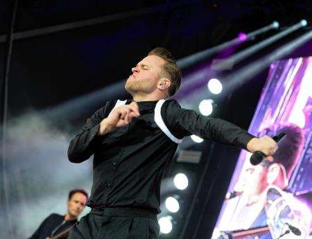 Olly Murs wows the crowd during his barnstorming Bught Park gig.