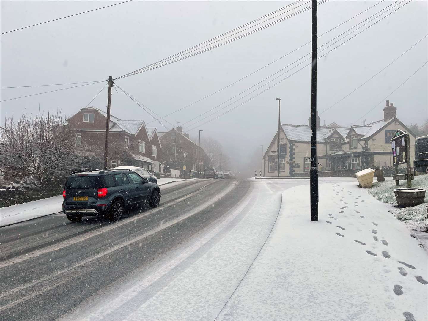 Snow in Worrall near Sheffield (Dave Higgens/PA)