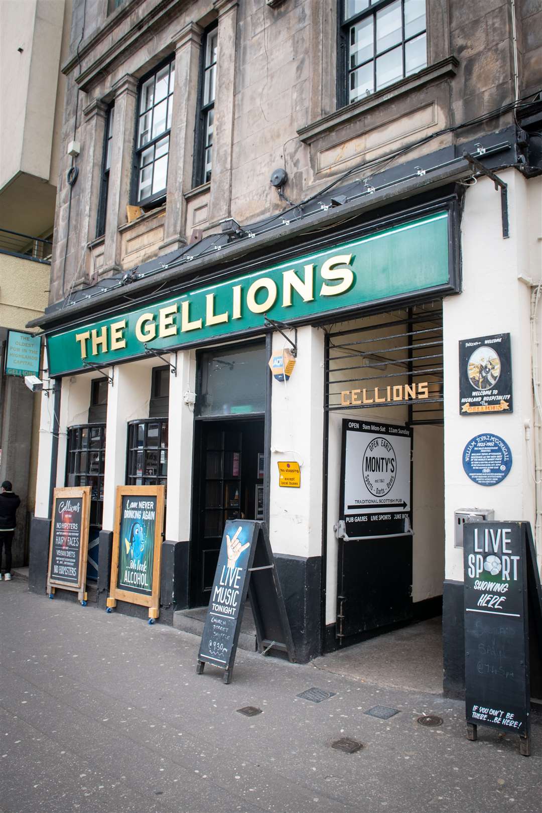 The Gellions.