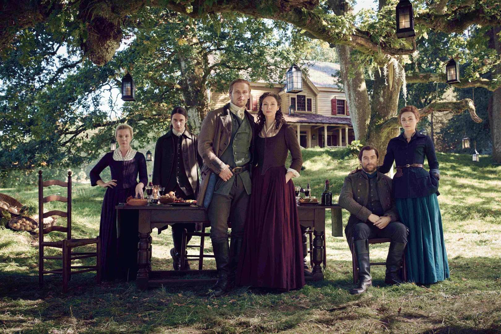 The main cast from the popular Outlander series.