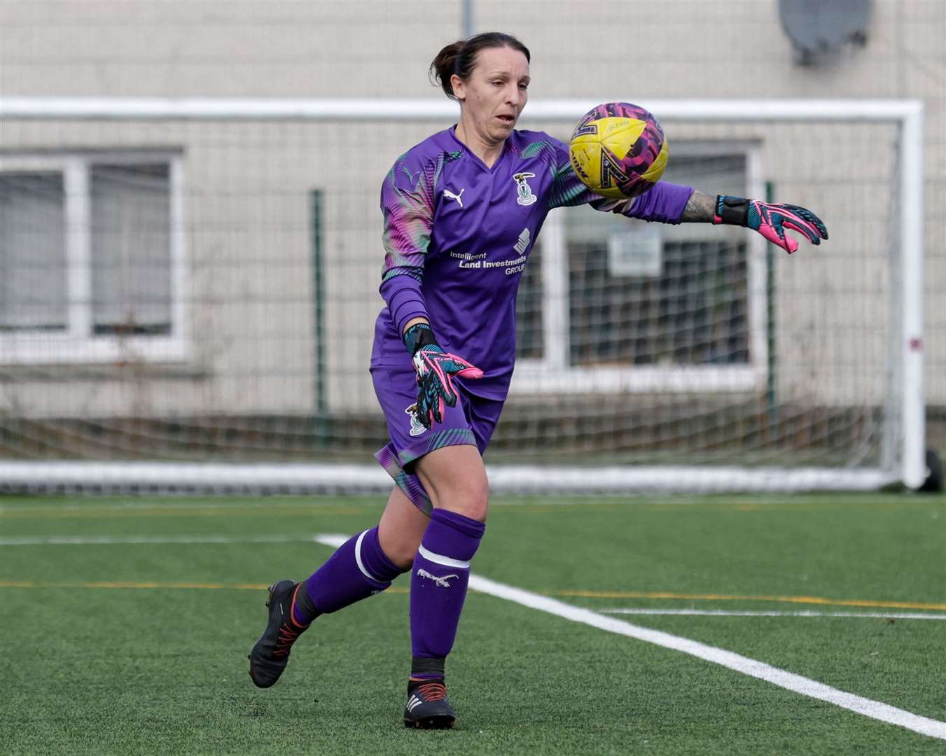 Jen Horrocks set to launch the ball up the park for Caley Thistle Women. Picture: Donald Cameron/Sportpix