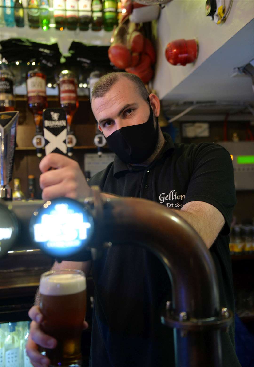 Closing Scotland's pubs for 16 days will do little to halt Covid transmission, a city landlord has warned.