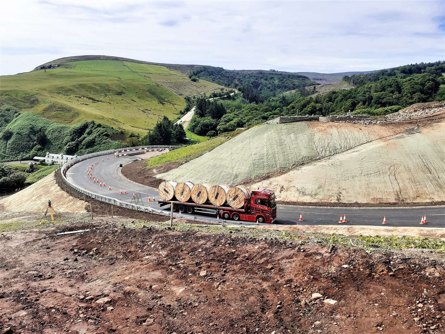 The new carriageway at Berriedale is now operating under a traffic light system. Picture: Derek Bremner